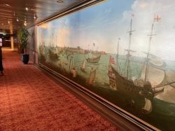 Explorers Lounge picture