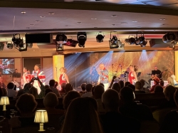 Cabaret Lounge picture