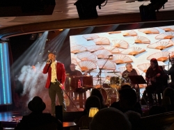 Cabaret Lounge picture