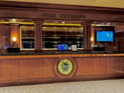 Shore Excursion Desk picture