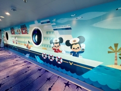 Disney Wish Oceaneer Club picture