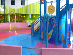 Splash Away Bay picture