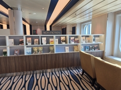 Nieuw Statendam Library picture