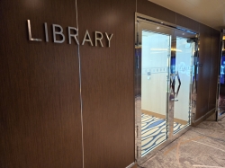 Nieuw Statendam Library picture