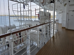 Nieuw Statendam Promenade Deck picture