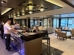 Norwegian Breakaway Haven Lounge picture