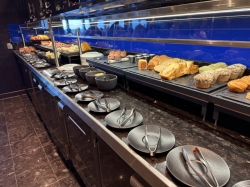 Norwegian Breakaway Haven Restaurant picture