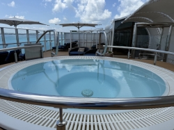 Norwegian Breakaway Haven Sun Deck picture