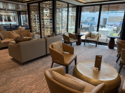 Norwegian Breakaway Haven Lounge picture