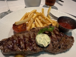 Norwegian Breakaway Haven Restaurant picture