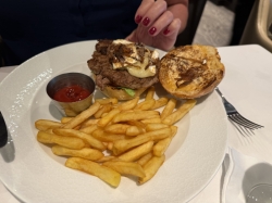 Norwegian Breakaway Haven Restaurant picture