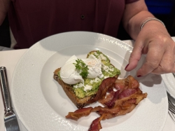 Norwegian Breakaway Haven Restaurant picture