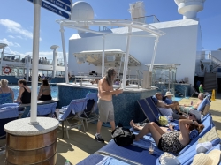 Norwegian Breakaway Main Pool picture