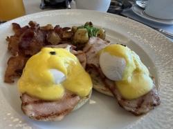 Norwegian Breakaway Haven Restaurant picture