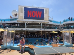 Carnival Dream Waves Pool picture