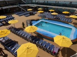 Carnival Dream Waves Pool picture