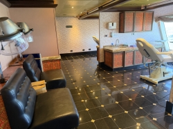 Carnival Dream Salon picture