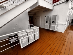 Observation walkway picture