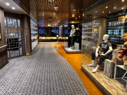 Noordam Shopping Arcade picture