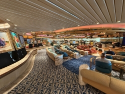 Enchantment of the Seas Spotlight Lounge picture