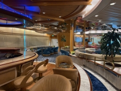 Enchantment of the Seas Spotlight Lounge picture