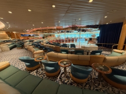 Enchantment of the Seas Spotlight Lounge picture