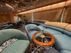 Enchantment of the Seas Spotlight Lounge picture