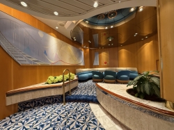Enchantment of the Seas Spotlight Lounge picture