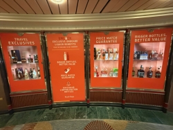 Enchantment of the Seas Centrum Shops picture