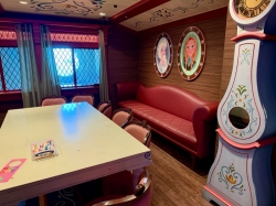 Disney Treasure Oceaneer Club picture