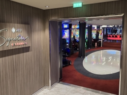 Signature Casino picture