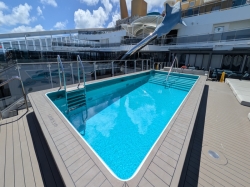 MSC World America Zen Pool and Bar picture