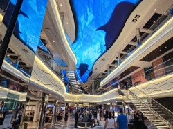 World Galleria picture