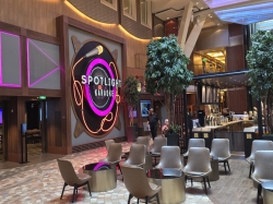 Oasis of the Seas Spotlight Karoke picture