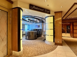 Internet Cafe picture