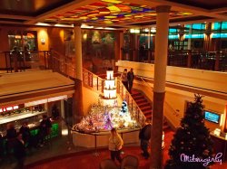 Norwegian Jewel Crystal Atrium picture