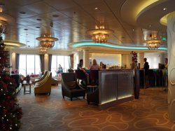 Norwegian Breakaway Shakers Cocktail Bar picture