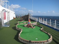 Carnival Splendor Mini Golf picture