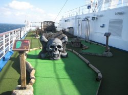 Carnival Splendor Mini Golf picture