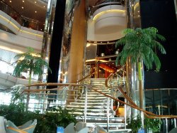 Legend of the Seas Centrum picture