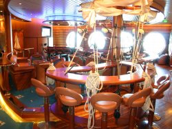 Independence of the Seas Schooner Bar picture