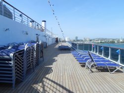 Carnival Miracle Sun Deck picture