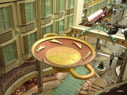 Independence of the Seas Royal Promenade picture