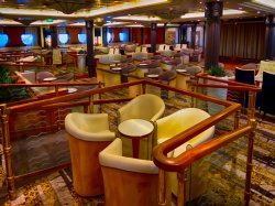 Navigator of the Seas Star Lounge picture