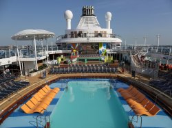 Anthem of the Seas Outdoor Pool picture