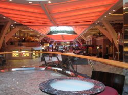 Oasis of the Seas Royal Promenade picture