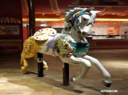 Oasis of the Seas Boardwalk picture