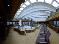 Volendam Lido Pool picture