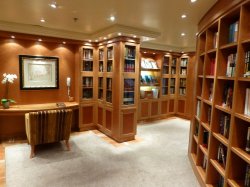 Seven Seas Voyager Library picture