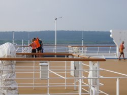 Sea Princess Lido forward sun deck picture